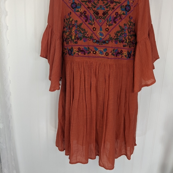 UMGEE Boho Bliss Embroidered Swing Dress Sz S - Picture 3 of 12